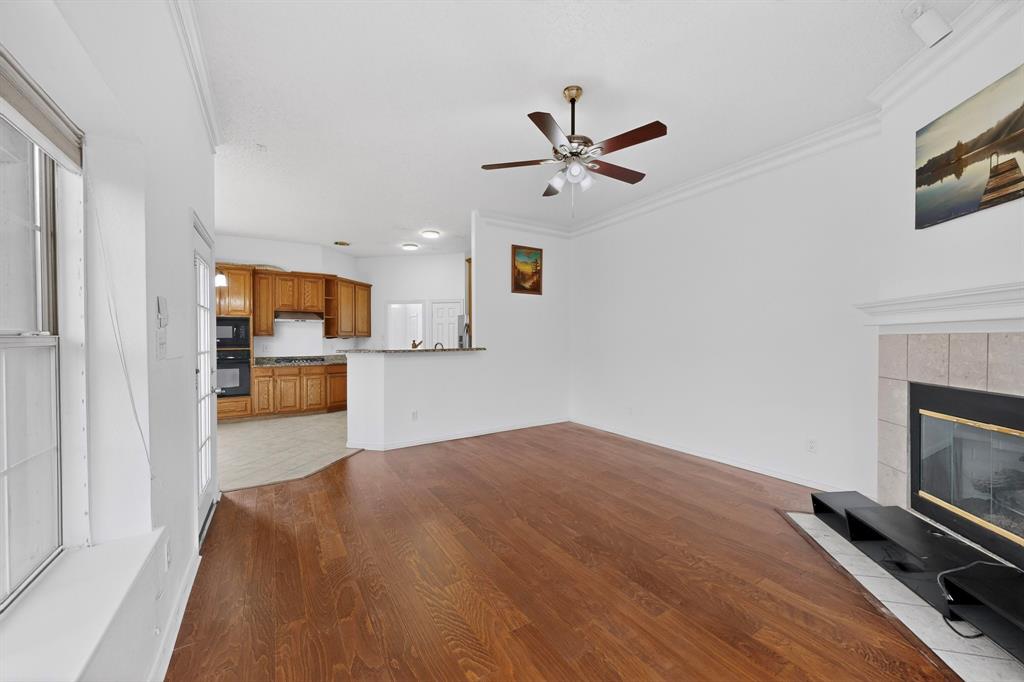 636 Allen Road Coppell, TX 75019 - Photo 6 of 40