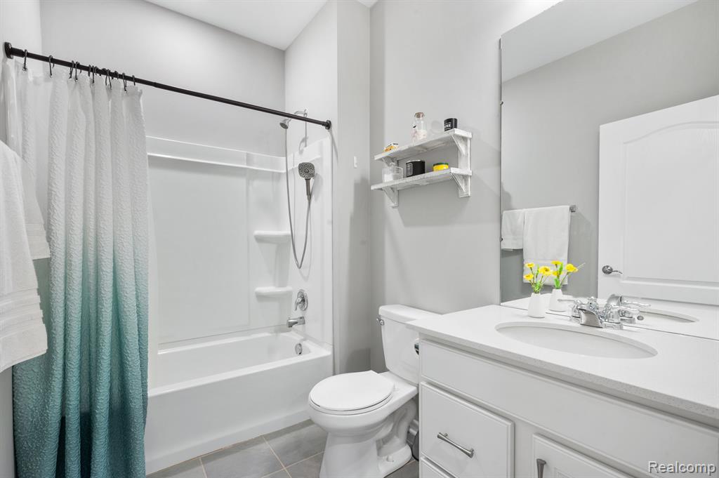 4133 Avery Road Lake Orion, MI 48359 - Photo 34 of 52 Gallery Image 34
