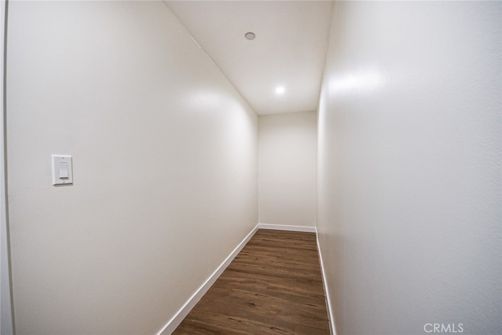 2129 Aaron Street, Unit 2 Los Angeles, CA 90026 - Photo 14 of 15 a view of a hallway