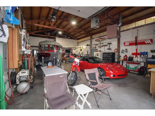 $759,000 | 32910 Southwest Bridges Road, Hillsboro, OR 97123