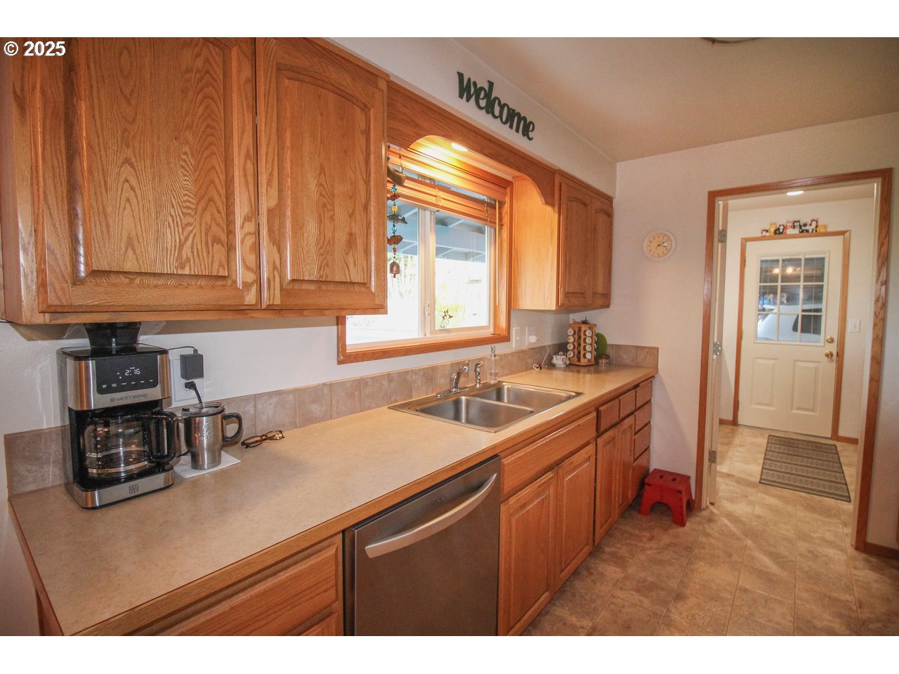 32910 Southwest Bridges Road Hillsboro, OR 97123 - Photo 6 of 32