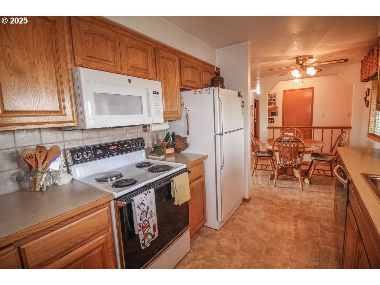 32910 Southwest Bridges Road Hillsboro, OR 97123 - Photo 7 of 32