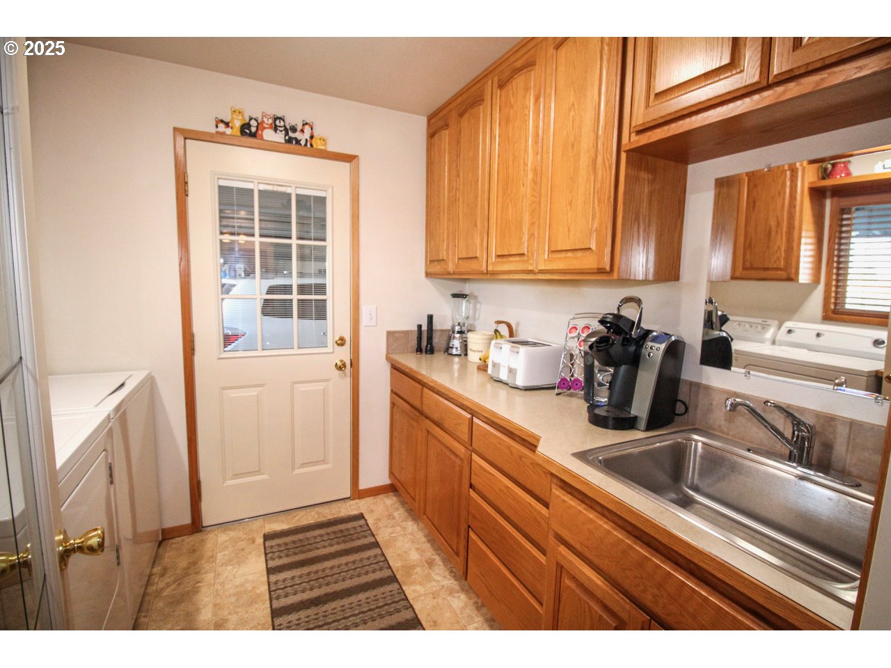 32910 Southwest Bridges Road Hillsboro, OR 97123 - Photo 8 of 32