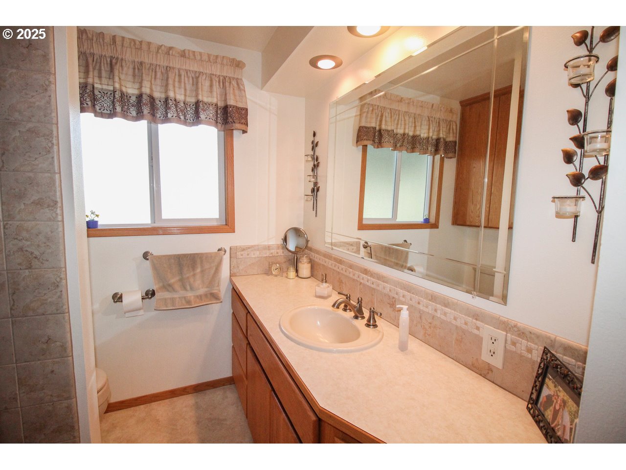 32910 Southwest Bridges Road Hillsboro, OR 97123 - Photo 10 of 32