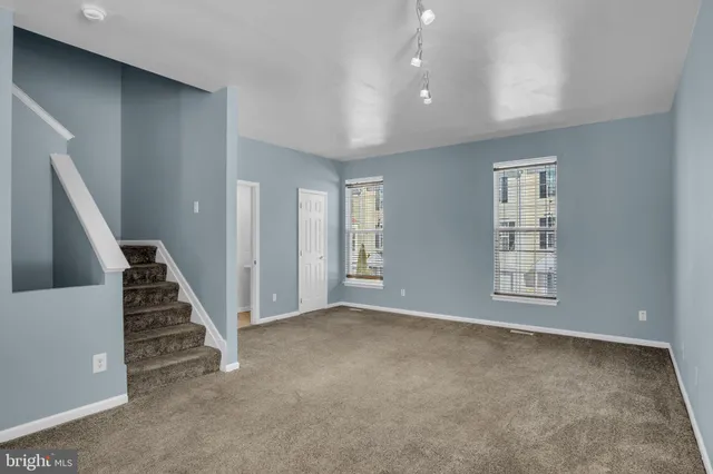 $260,000 | 4073 Majestic Court, Dover, PA 17315