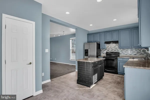 $249,000 | 4073 Majestic Court, Dover, PA 17315