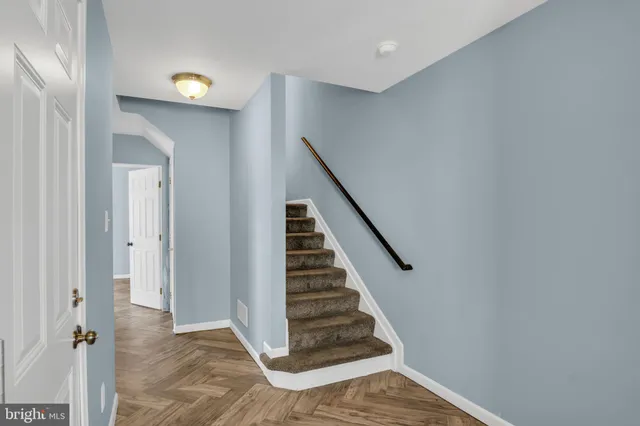 $260,000 | 4073 Majestic Court, Dover, PA 17315