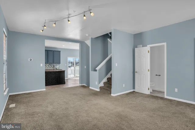 $260,000 | 4073 Majestic Court, Dover, PA 17315