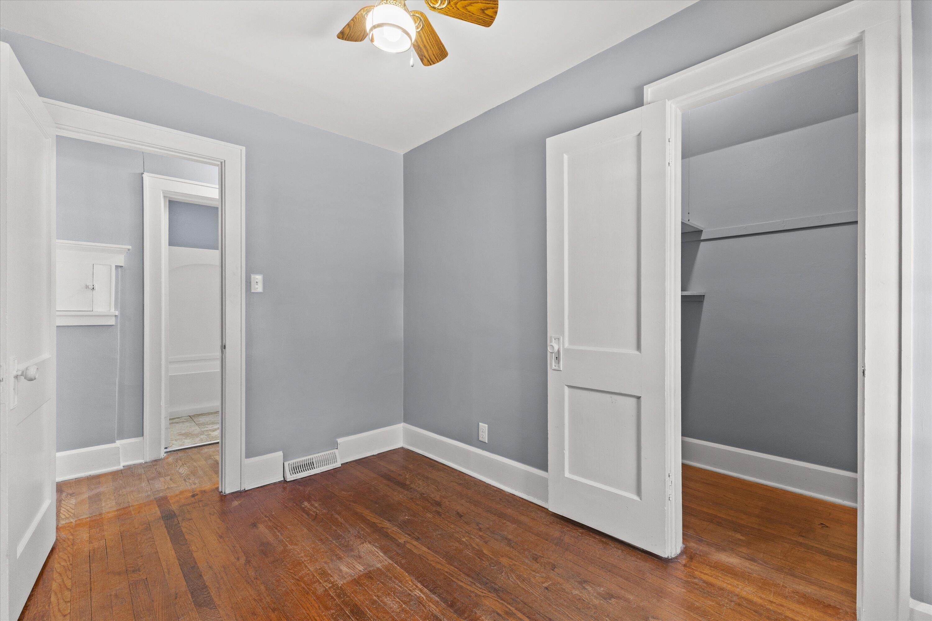 2213 Carlisle Avenue Racine, WI 53404 - Photo 16 of 31 25-KCM-66
