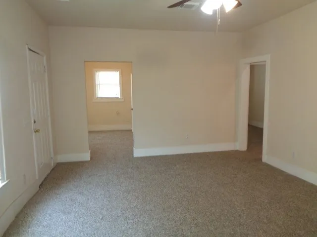 $1,395 | 3230 Ohio Street, Baytown, TX 77520