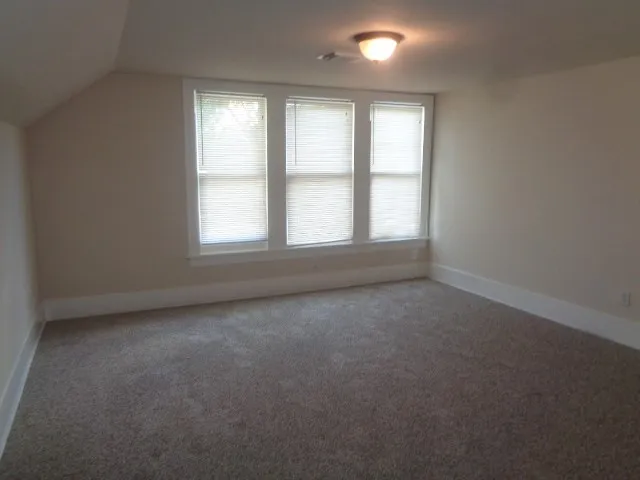 $1,395 | 3230 Ohio Street, Baytown, TX 77520