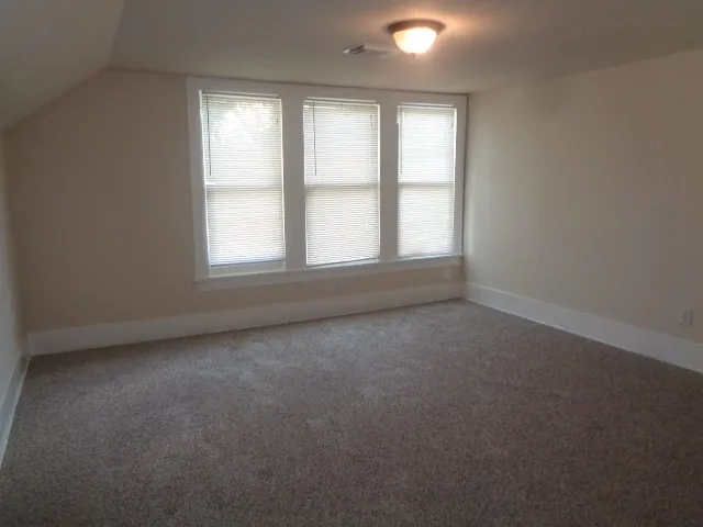 $1,395 | 3230 Ohio Street, Baytown, TX 77520