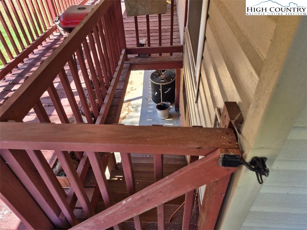 720 Mash Road West Jefferson, NC 28694 - Photo 10 of 31 a view of stairs