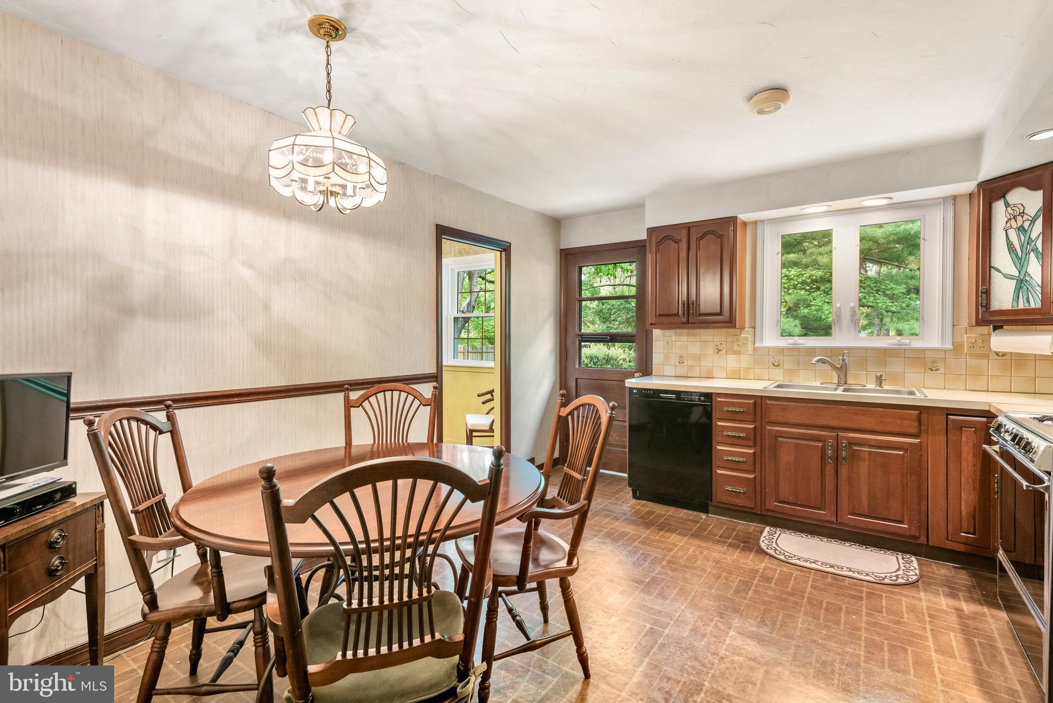 1435 Potter Lane Wayne, PA 19087 - Photo 11 of 28