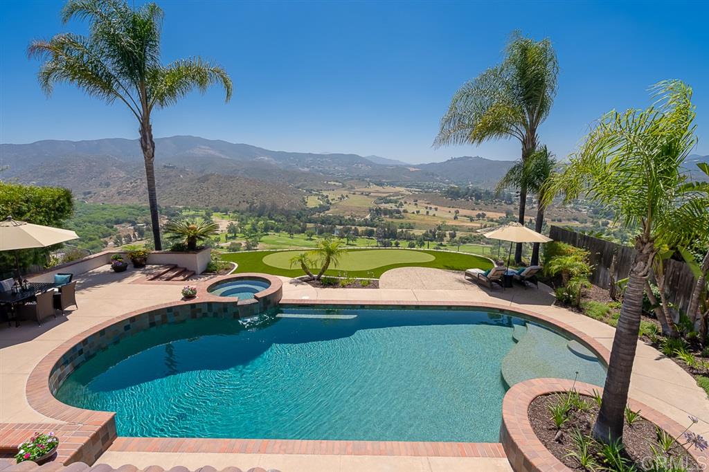 2472 Wind River Road El Cajon, CA 92019 - Photo 2 of 24 Gallery Image 2