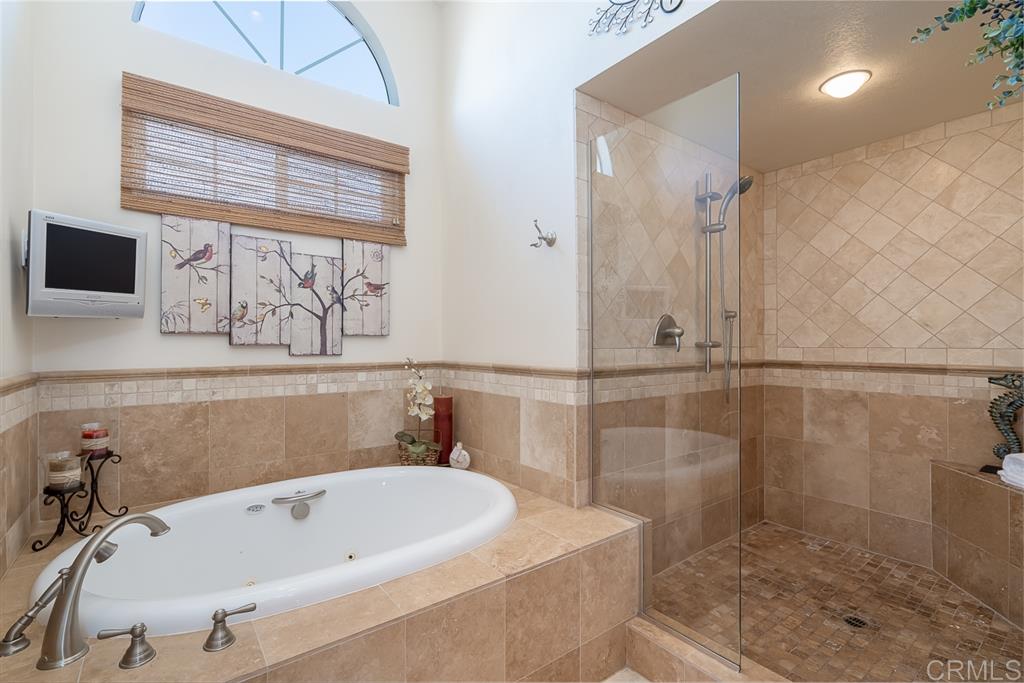 2472 Wind River Road El Cajon, CA 92019 - Photo 18 of 24 Gallery Image 18