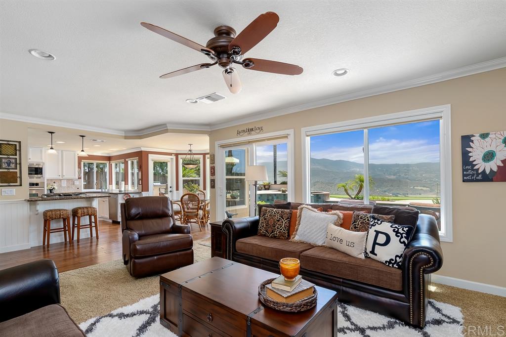 2472 Wind River Road El Cajon, CA 92019 - Photo 7 of 24 Gallery Image 7