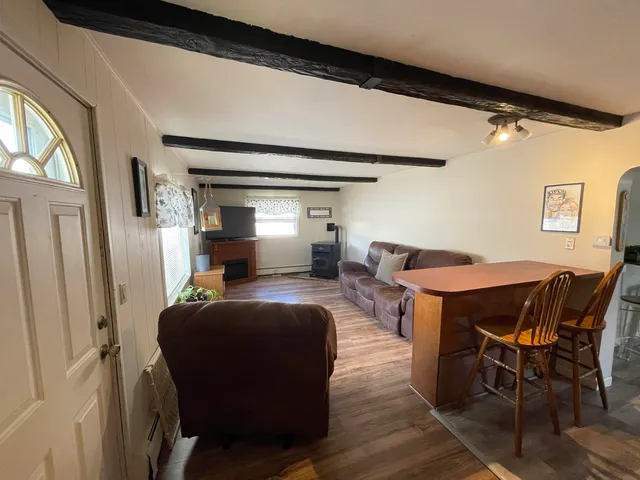 $219,000 | 820 4th Avenue, Berlin, NH 03570