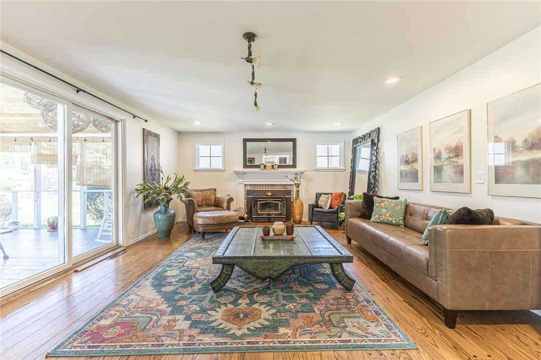 12 Van Buren Road Pittsford, NY 14534 - Photo 21 of 40
