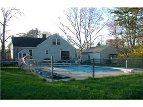 631 Portland Street Rochester, NH 03867 - Photo 2 of 5 Gallery Image 2