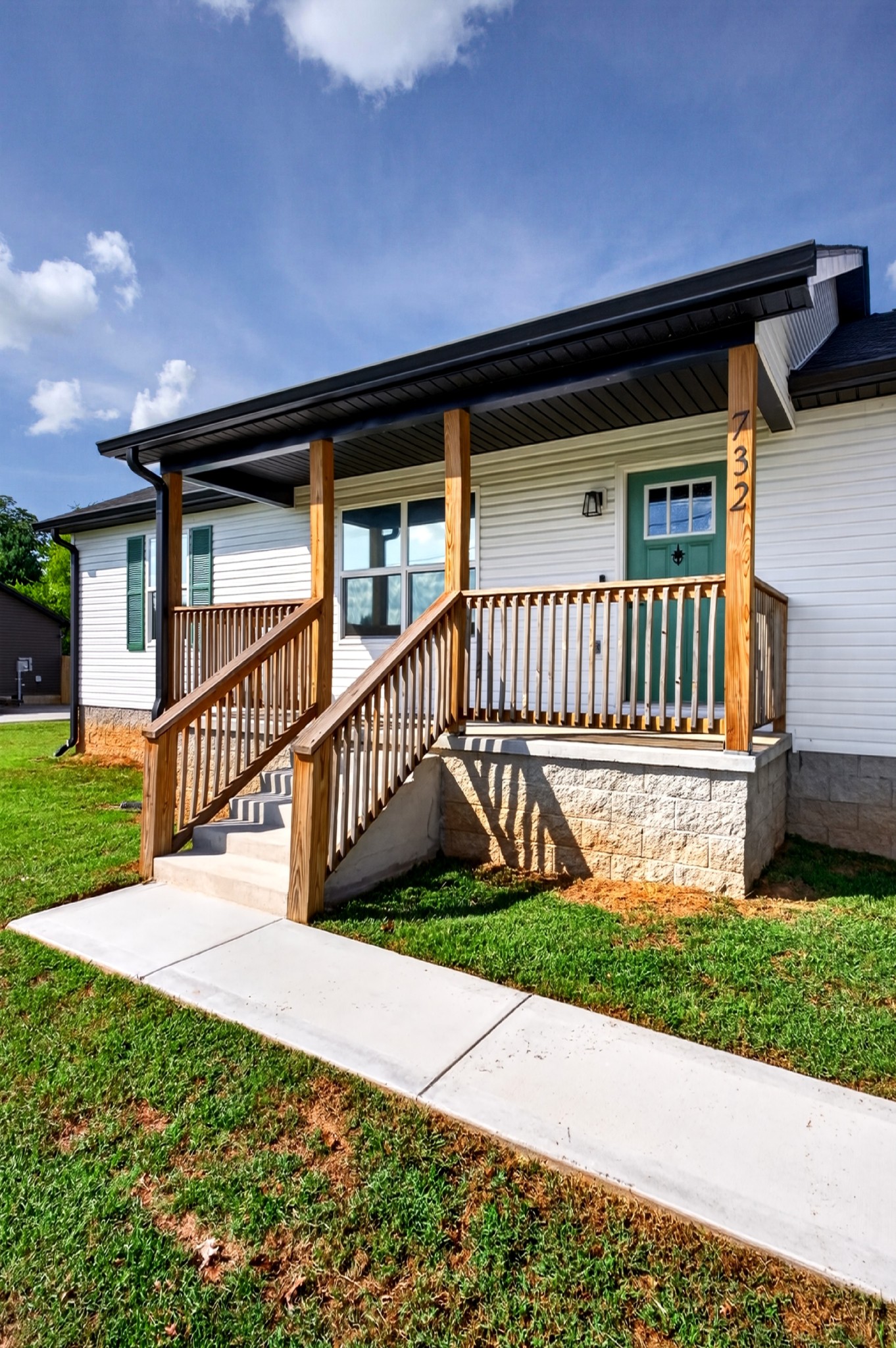 732 Millers Point Road Sparta, TN 38583 - Photo 3 of 37 Gallery Image 3