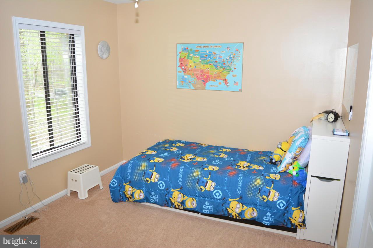 12363 Hunters Grove Road Manassas, VA 20112 - Photo 14 of 30 Bedroom