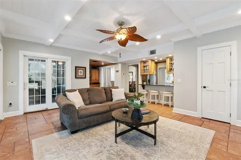 $1,111,000 | 910 Alameda Street, Orlando, FL 32804