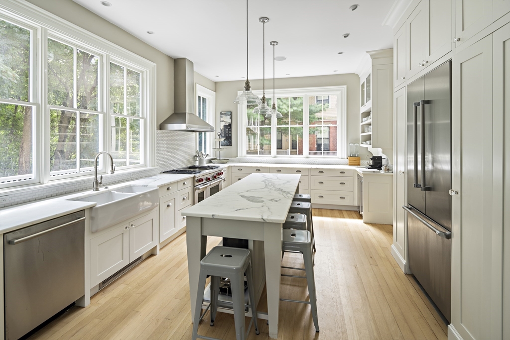 247 Kent Street, Unit 247 Brookline, MA 02446 - Photo 16 of 35