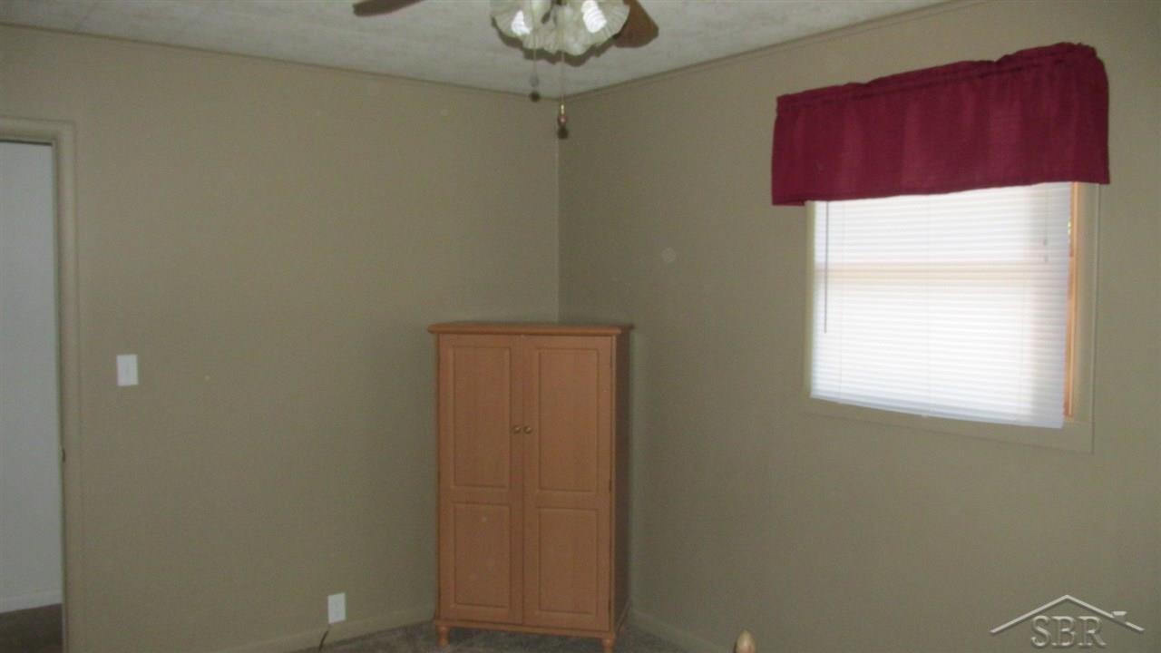 5591 Baker Road Bridgeport, MI 48722 - Photo 17 of 20 31323382-17.JPG