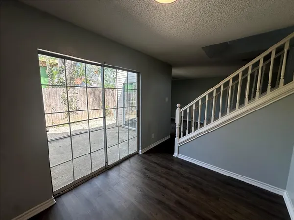 $1,550 | 900 South Tennessee Street, Unit 15, McKinney, TX 75069