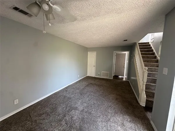 $1,550 | 900 South Tennessee Street, Unit 15, McKinney, TX 75069