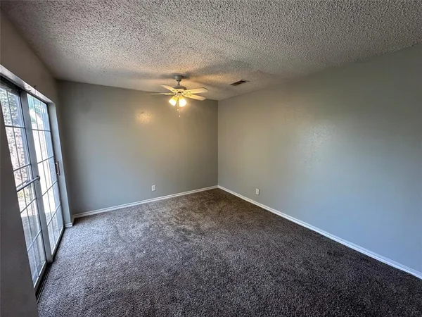 $1,550 | 900 South Tennessee Street, Unit 15, McKinney, TX 75069