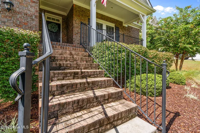 $700,000 | 86 Plantation Drive, Southern Pines, NC 28387