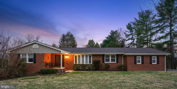 $899,900 | 1800 Gayfields Drive, Silver Spring, MD 20906