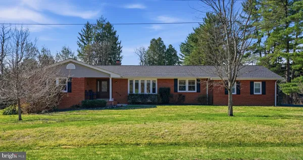$899,900 | 1800 Gayfields Drive, Silver Spring, MD 20906