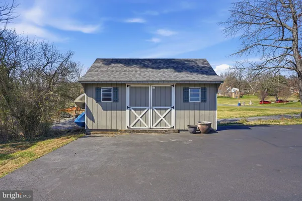$899,900 | 1800 Gayfields Drive, Silver Spring, MD 20906