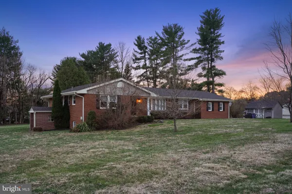 $899,900 | 1800 Gayfields Drive, Silver Spring, MD 20906