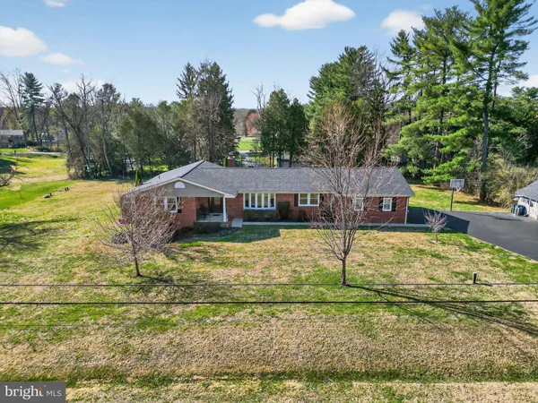 $899,900 | 1800 Gayfields Drive, Silver Spring, MD 20906