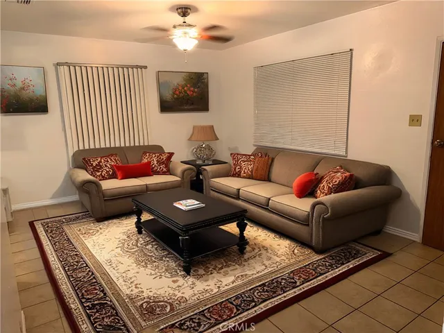 $2,390 | 843 West Walnut Avenue, Unit B, Monrovia, CA 91016