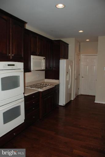 300 Appleby School Road Cambridge, MD 21613 - Photo 9 of 17 Kitchen