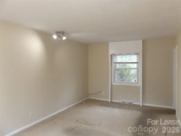 $2,095 | 1108 Crestview Avenue, Salisbury, NC 28144