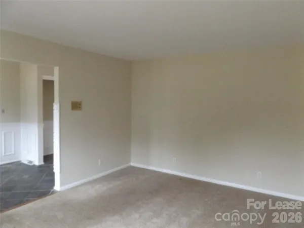 $2,095 | 1108 Crestview Avenue, Salisbury, NC 28144