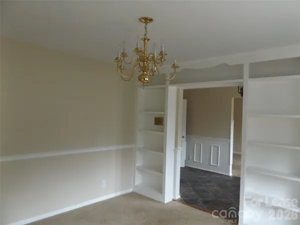 $2,095 | 1108 Crestview Avenue, Salisbury, NC 28144