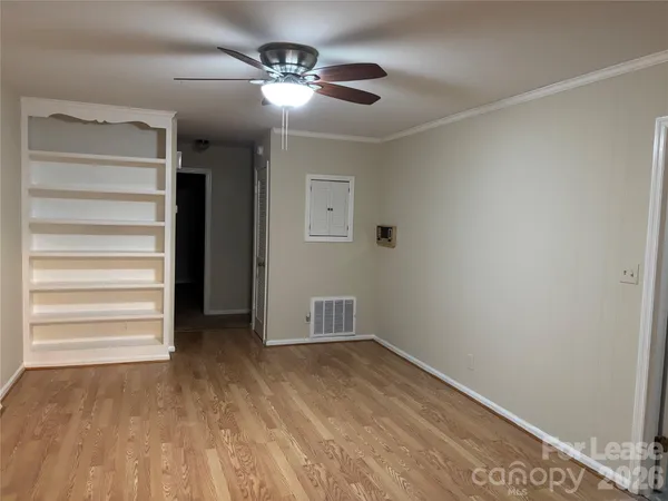 $2,095 | 1108 Crestview Avenue, Salisbury, NC 28144