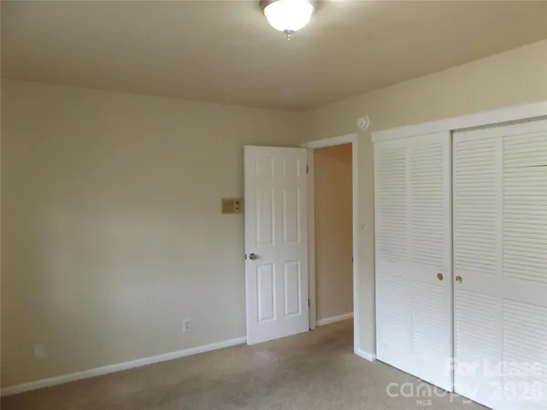 $2,095 | 1108 Crestview Avenue, Salisbury, NC 28144