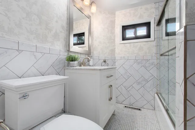 $289,000 | 5869 River Road, Sodus, MI 49126