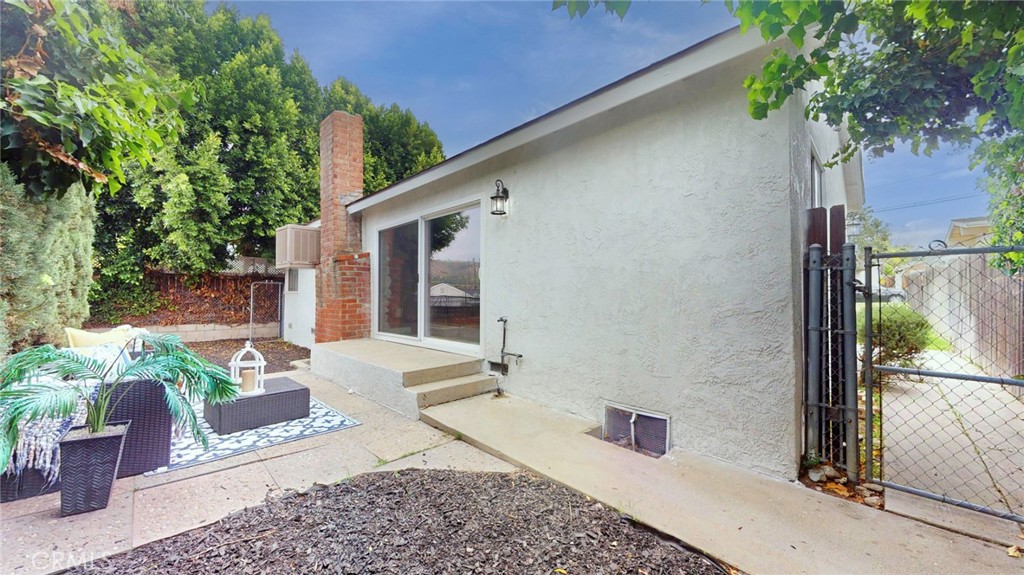 10915 Eldora Avenue Sunland, CA 91040 - Photo 36 of 39 a view of a house with backyard and sitting area