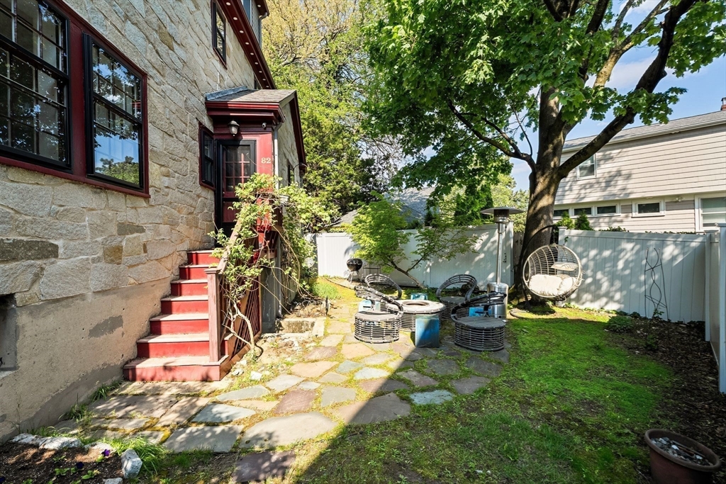 82 Richfield Road Arlington, MA 02474 - Photo 40 of 42 Gallery Image 40