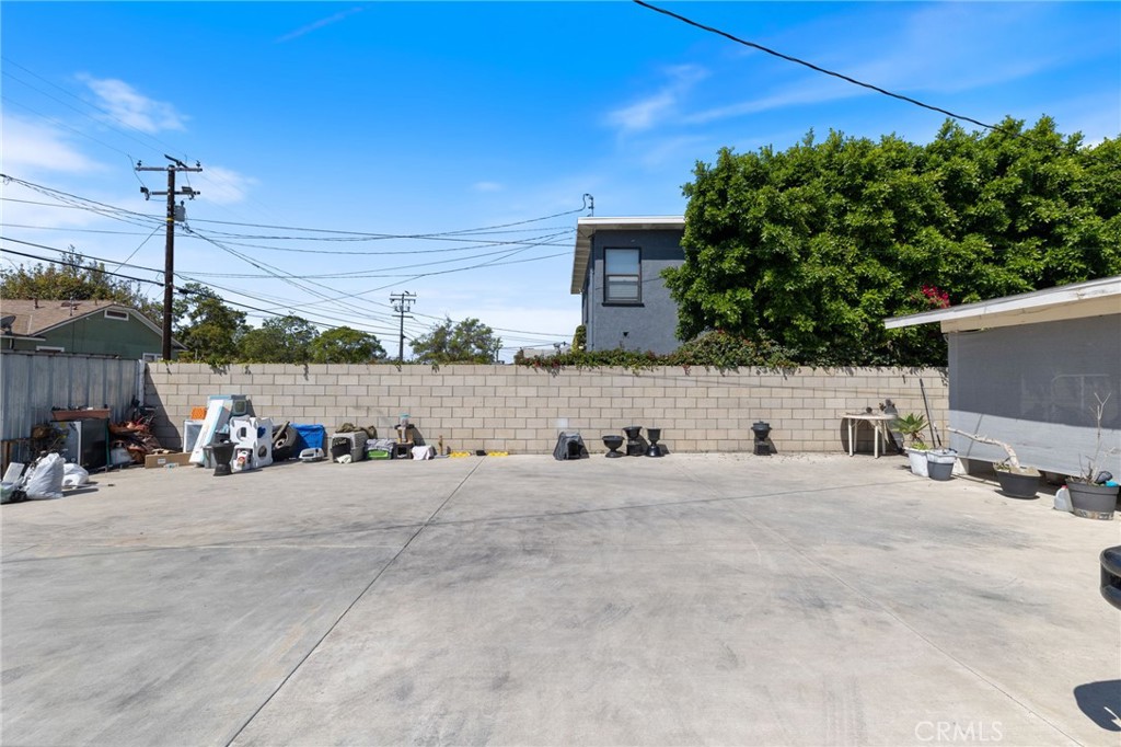 1312 West Commonwealth Avenue Fullerton, CA 92833 - Photo 26 of 39 a view of a street with cars
