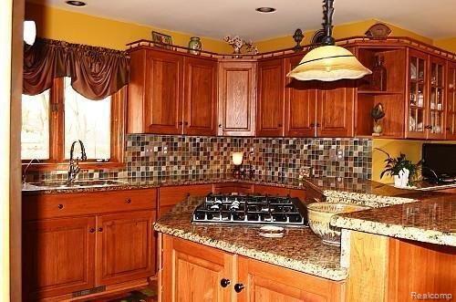 3211616_06[1].jpg